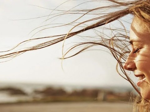 Günlük Hayatın Zorluklarına Karşı En Güçlü Silahımız: Gülümsemek