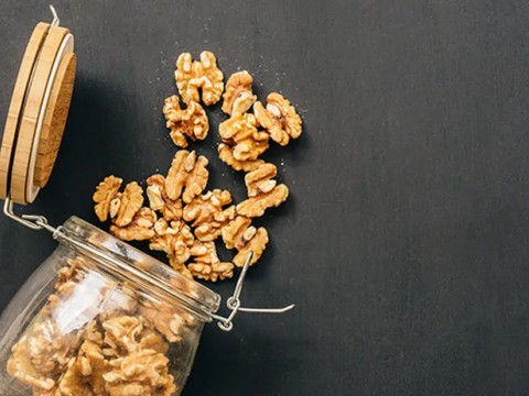 Bir Avuç İçi Kadar Ceviz