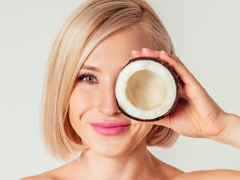 Hindistan Cevizi Yağı ile Cildinizi Besleyin