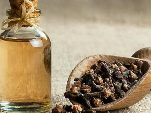 Sağlık faydalarıyla: KARANFİL