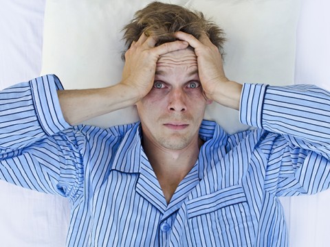 Karantina Stresi ile Uyku Bozukluğu İlişkisi: Geceleri Uykusuz Kalmanızın Nedenleri