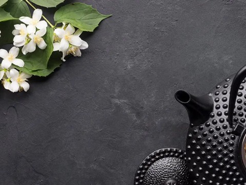 Kokusuyla Büyüleyen YASEMİN